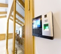Adgangskontrol / Tidsregistrering
